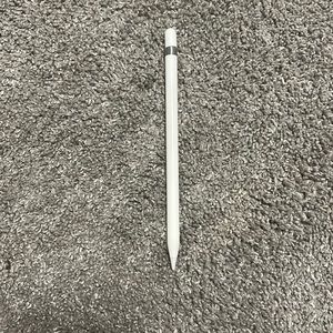 Apple 1st Gen. Pencil NO CHARGER OR ADAPTER, never used